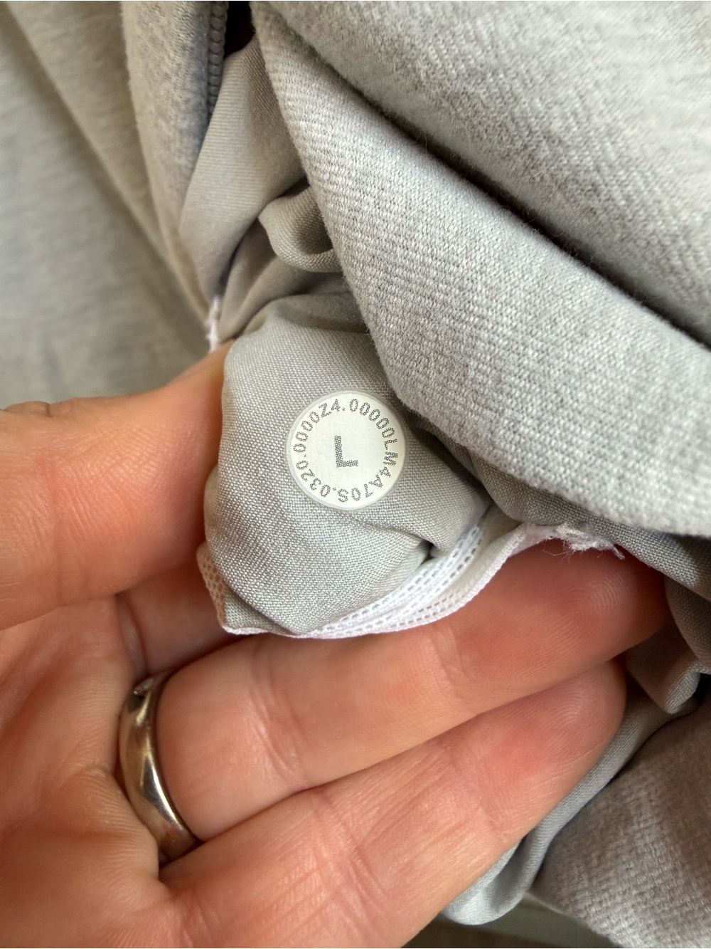 Lululemon Surge Warm Full Zip Heathered Sea Salt (Second Release) Sz Large - Picture 7 of 10